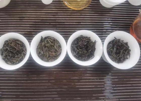 Jin Junmei caja de regalo enlatada de 80 g de té Wuyi flor de montaña de semillas pequeñas fábrica de té Lianyun mayorista