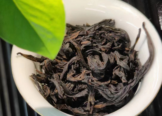 El té negro de Shan Xiaochong 80 gramos enlatado caja de regalo de té Wuyi Shan Xiaochong Lianyun fábrica de té al por mayor