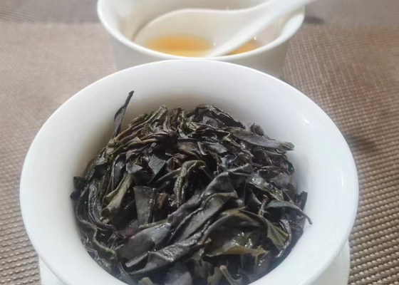 2022 Nuevo té de cabeza primavera Wuyi Montaña té negro Zhengshan pequeñas flores frutales alta montaña té silvestre Tongmu Guan SAN t