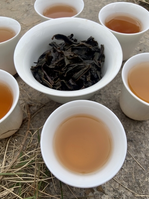 Temperatura de elaboración de 100 ° C que revela la esencia frutífera del té Pu Erh envejecido