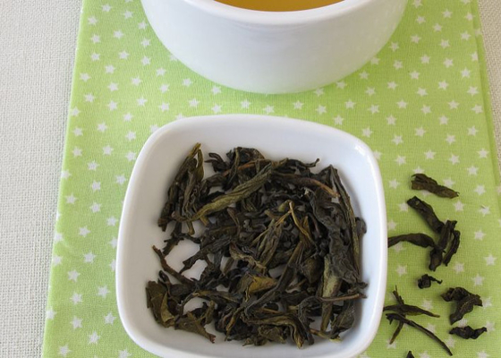 Té Oolong semioxidado 90-95°C elaborado en frío o caliente para el disfrute