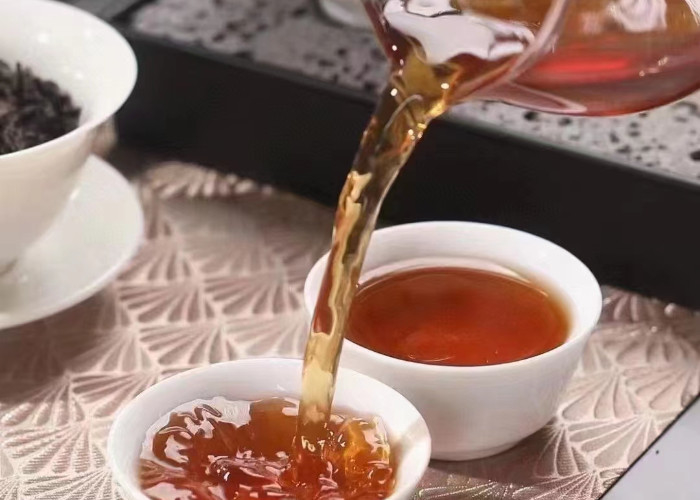 El té negro de Shan Xiaochong 80 gramos enlatado caja de regalo de té Wuyi Shan Xiaochong Lianyun fábrica de té al por mayor